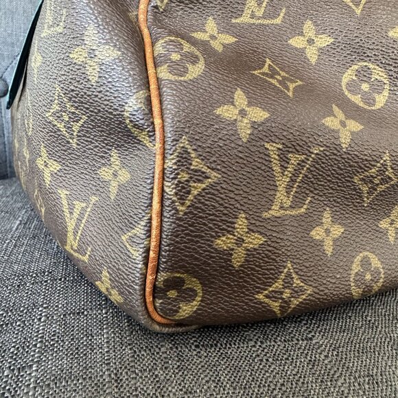 LOUIS VUITTON Vintage Monogram Speedy 30 - Picture 10 of 16